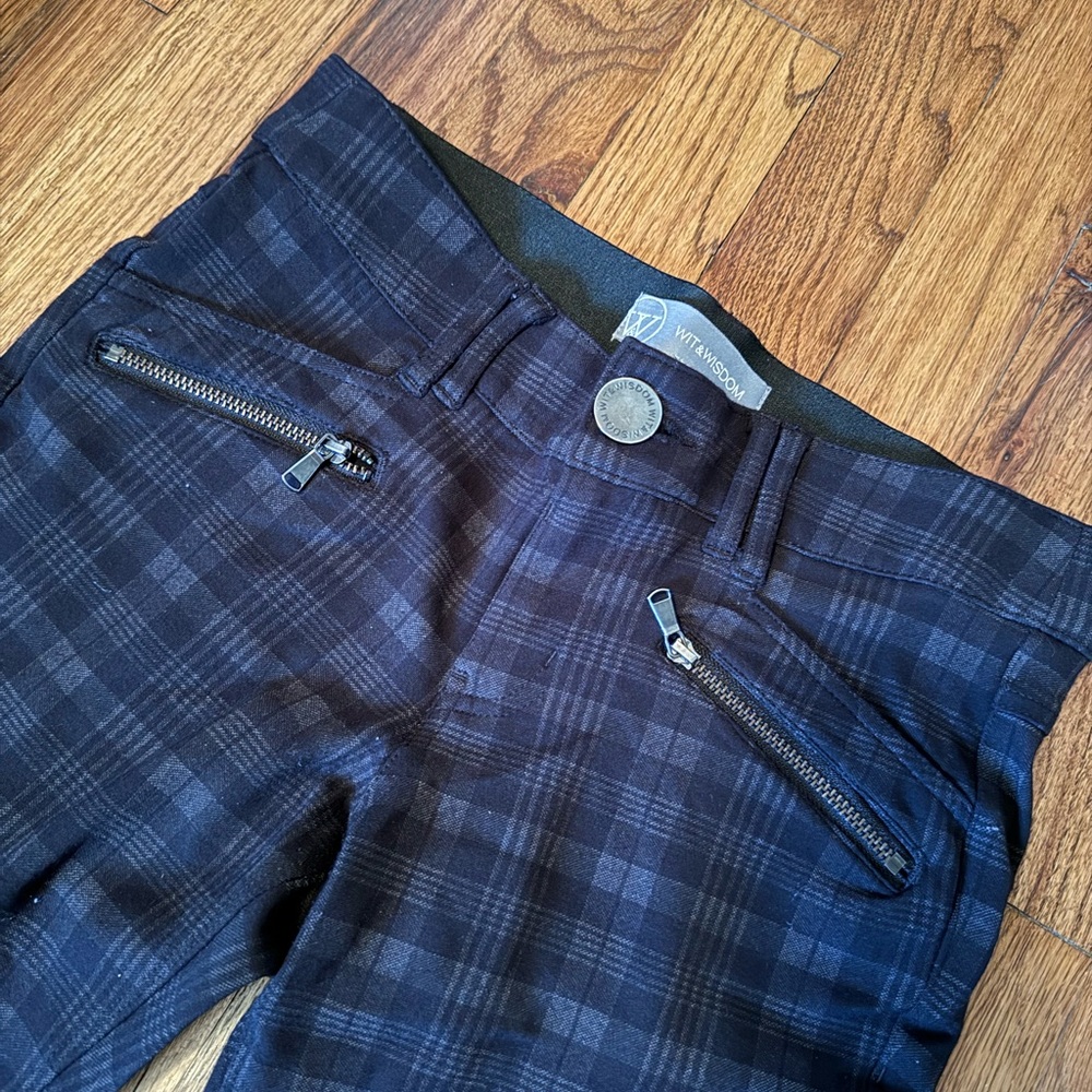 Checkered skinny pants